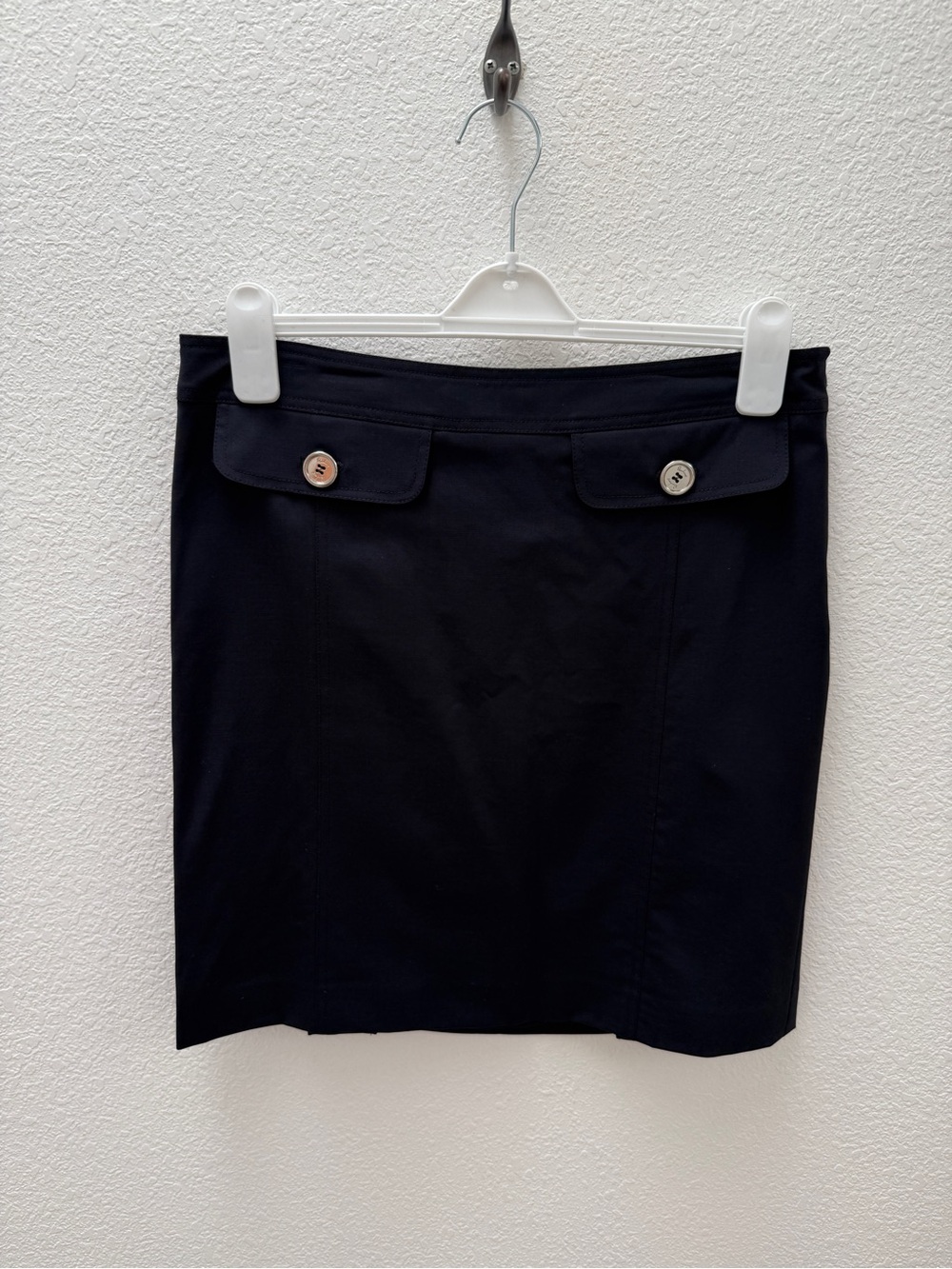 Burberry Navy Blue Pencil Skirt with Button-Trim Flap Pockets